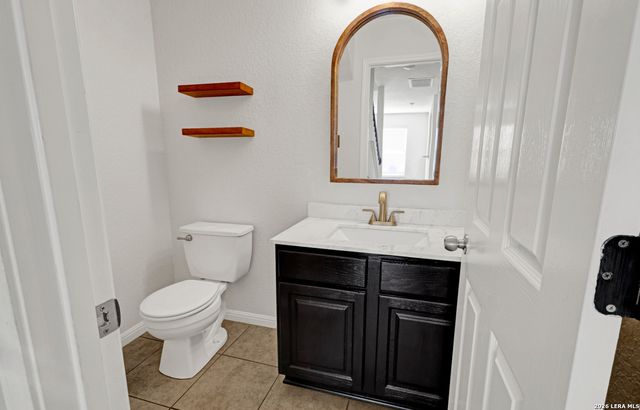 2730 BRIGHTON PARK, Converse, TX 78109
