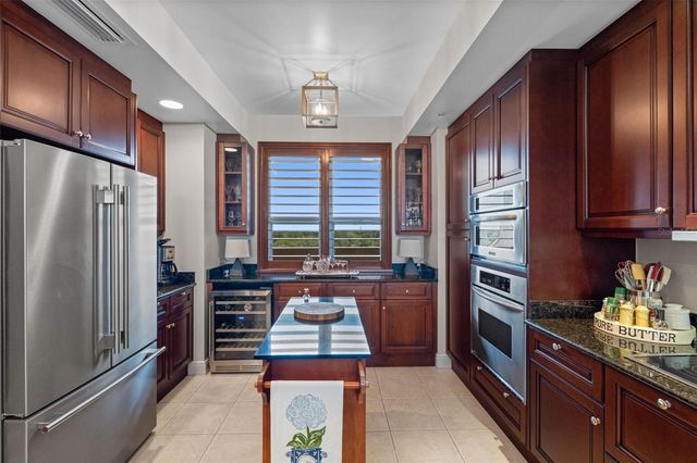 5823 BOWEN DANIEL DRIVE 603, Tampa, FL 33616