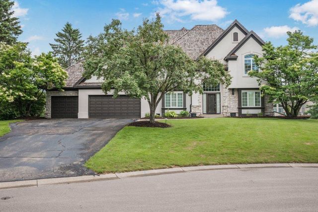 10451 White Tail Crossing, Eden Prairie, MN 55347