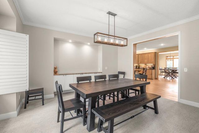 10451 White Tail Crossing, Eden Prairie, MN 55347