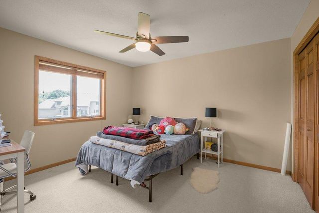 10451 White Tail Crossing, Eden Prairie, MN 55347