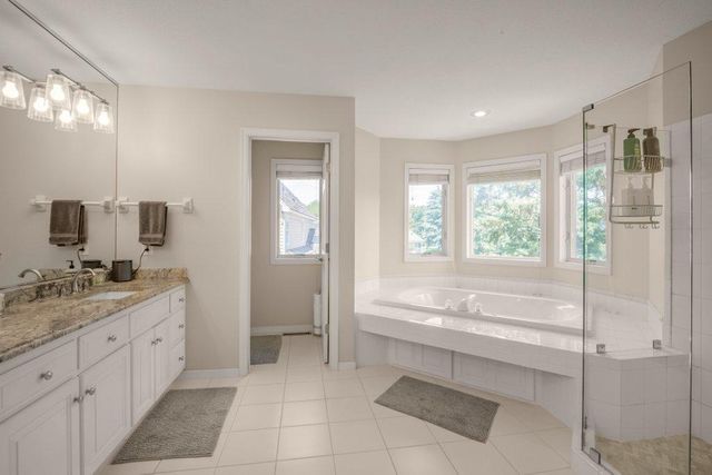 10451 White Tail Crossing, Eden Prairie, MN 55347