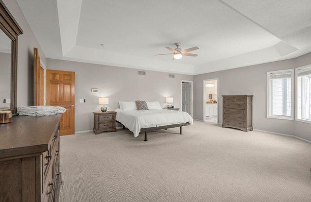 10451 White Tail Crossing, Eden Prairie, MN 55347