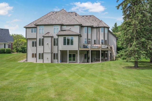 10451 White Tail Crossing, Eden Prairie, MN 55347