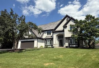 10451 White Tail Crossing, Eden Prairie, MN 55347