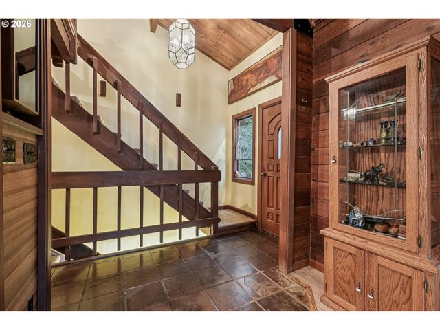 3523 Sw 13TH Ave, Portland, OR 97239