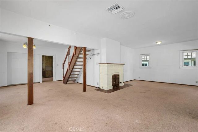 3892 Oakwood Place, Riverside, CA 92506