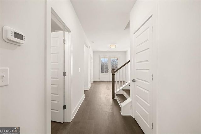8410 Creekside Overlook Drive, Gainesville, GA 30506