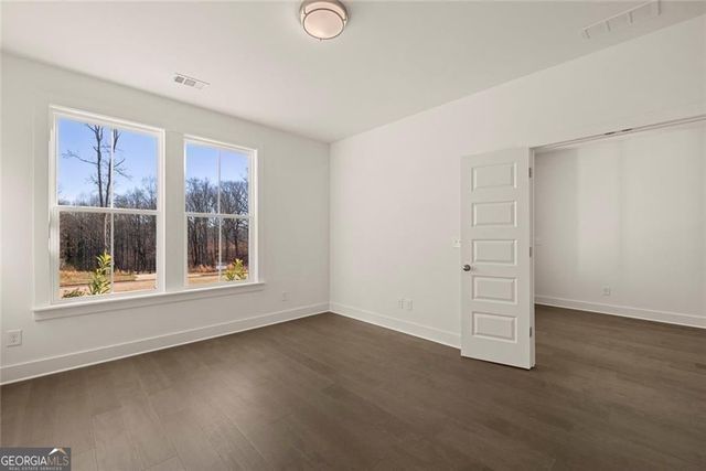 8410 Creekside Overlook Drive, Gainesville, GA 30506