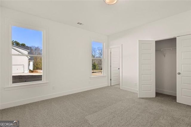 8410 Creekside Overlook Drive, Gainesville, GA 30506