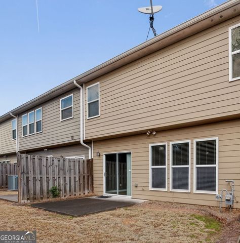 1656 Granville Court, Lawrenceville, GA 30043