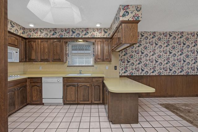 7206 SW 37TH Avenue, Amarillo, TX 79109