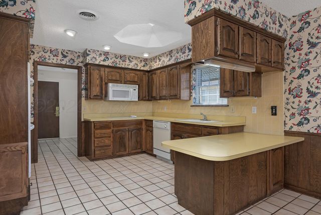 7206 SW 37TH Avenue, Amarillo, TX 79109