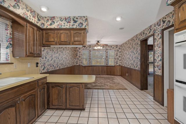 7206 SW 37TH Avenue, Amarillo, TX 79109