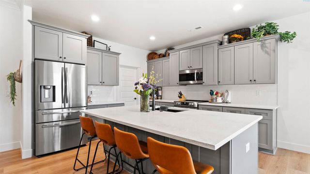 1624 Palermo Ave, Richland, WA 99352