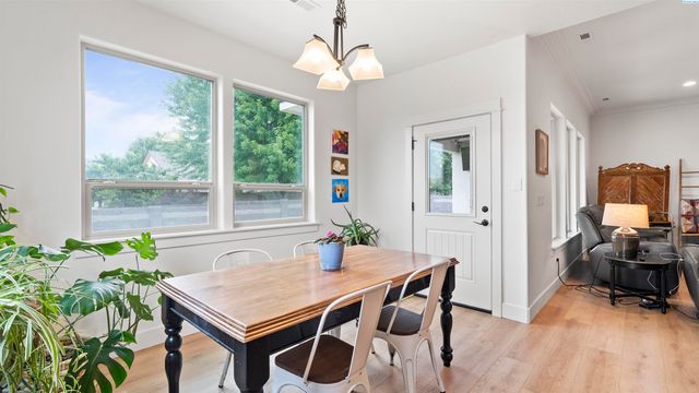 1624 Palermo Ave, Richland, WA 99352