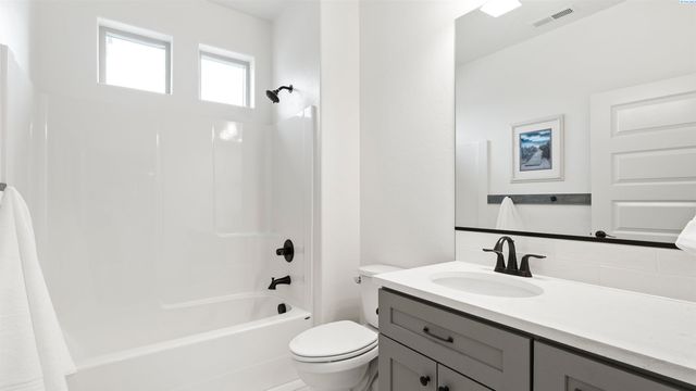 1624 Palermo Ave, Richland, WA 99352