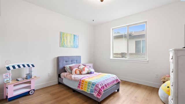 1624 Palermo Ave, Richland, WA 99352