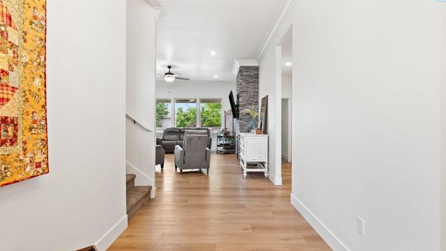 1624 Palermo Ave, Richland, WA 99352