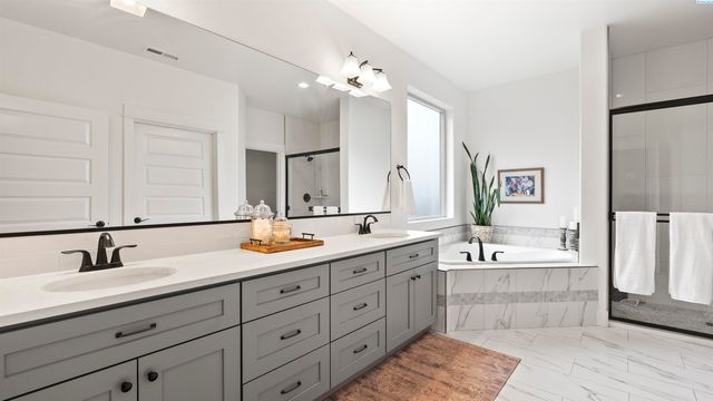 1624 Palermo Ave, Richland, WA 99352