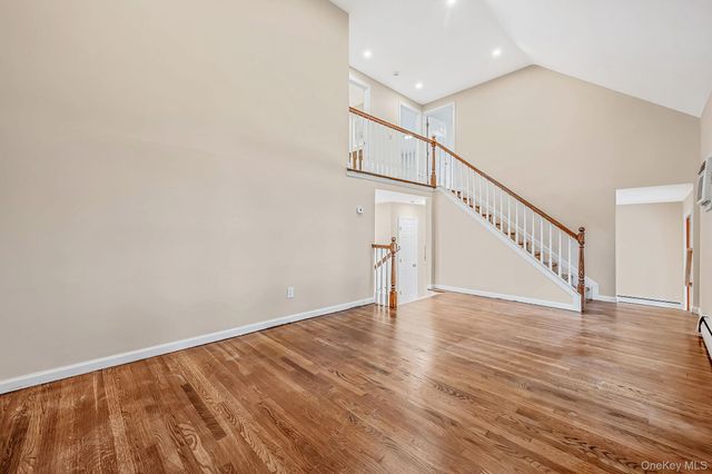 532 French Avenue, North Babylon, NY 11703