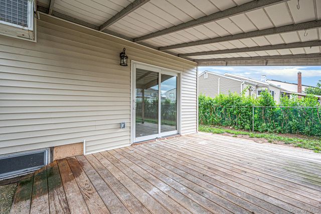 532 French Avenue, North Babylon, NY 11703