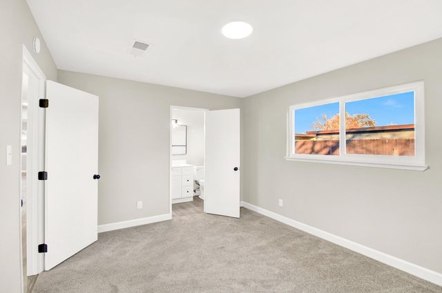 1900 Ellison Dr, Modesto, CA 95355