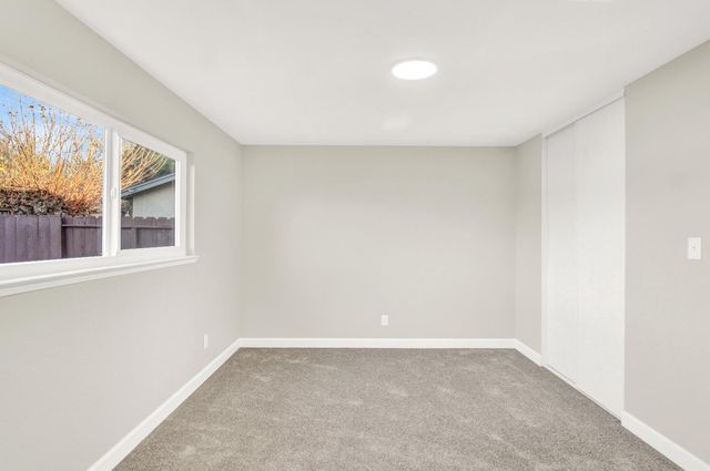 1900 Ellison Dr, Modesto, CA 95355