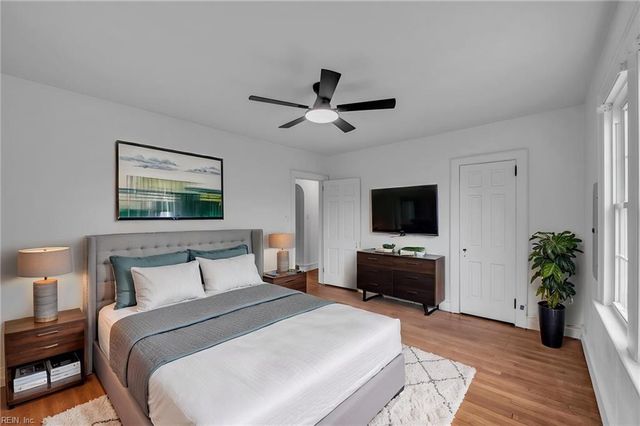 1263 W Queen ST, Hampton, VA 23669