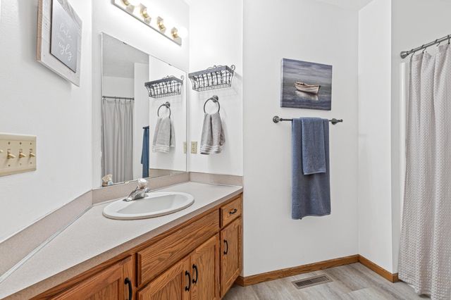 2180 135th Lane NW, Andover, MN 55304