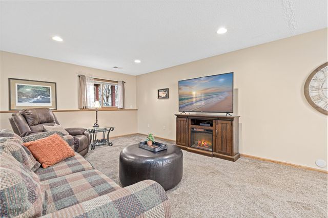 2180 135th Lane NW, Andover, MN 55304