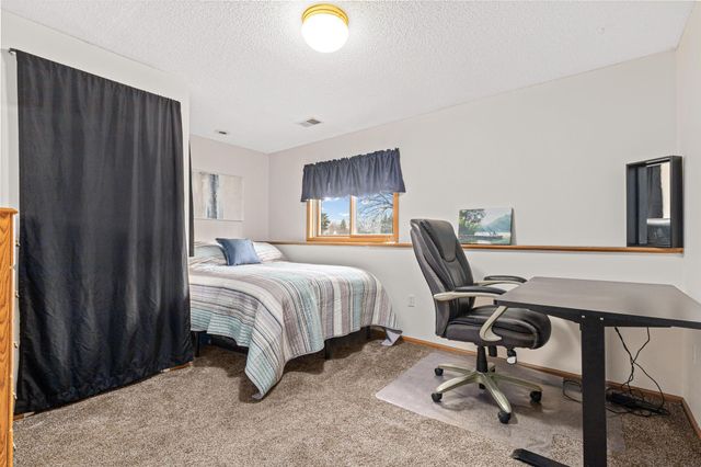 2180 135th Lane NW, Andover, MN 55304