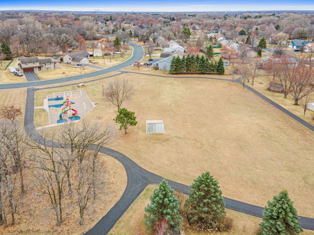 2180 135th Lane NW, Andover, MN 55304