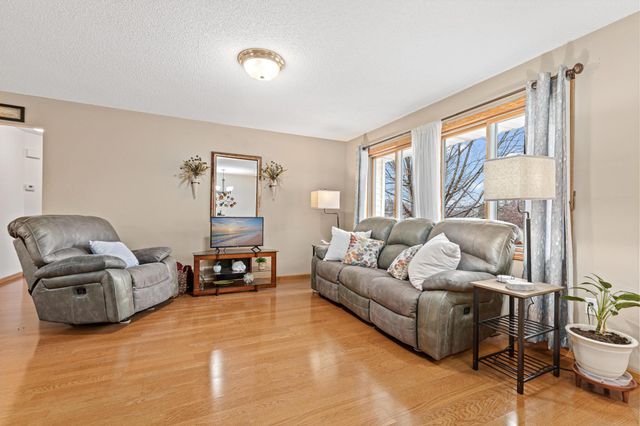 2180 135th Lane NW, Andover, MN 55304