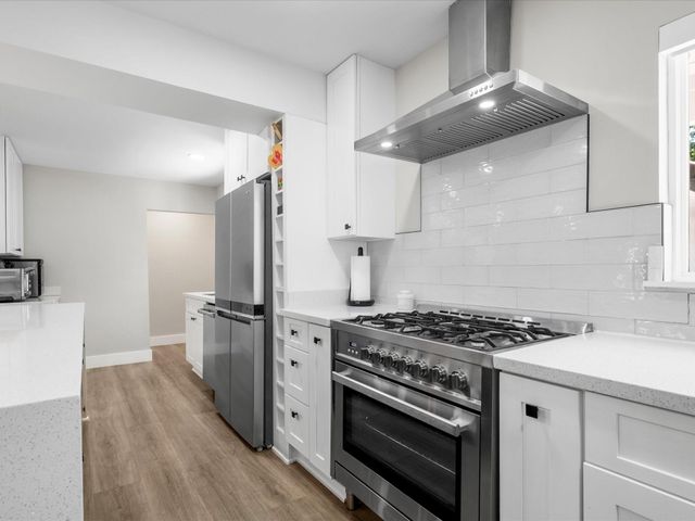 8202 Argentina Street, Jersey Village, TX 77040