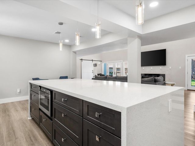 8202 Argentina Street, Jersey Village, TX 77040