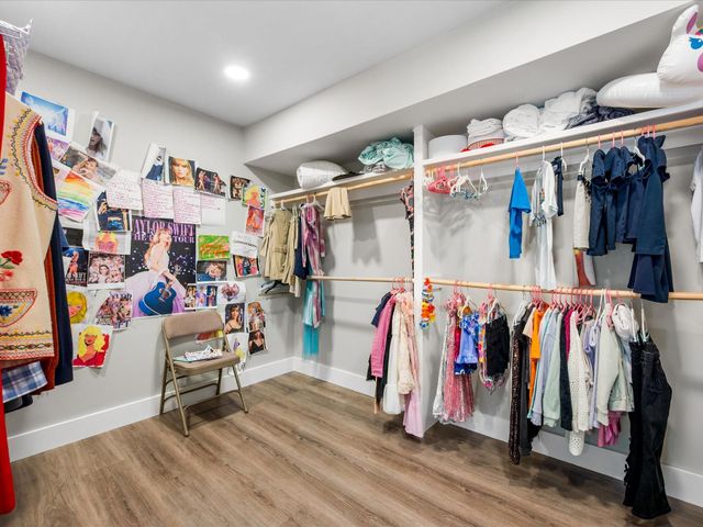 8202 Argentina Street, Jersey Village, TX 77040
