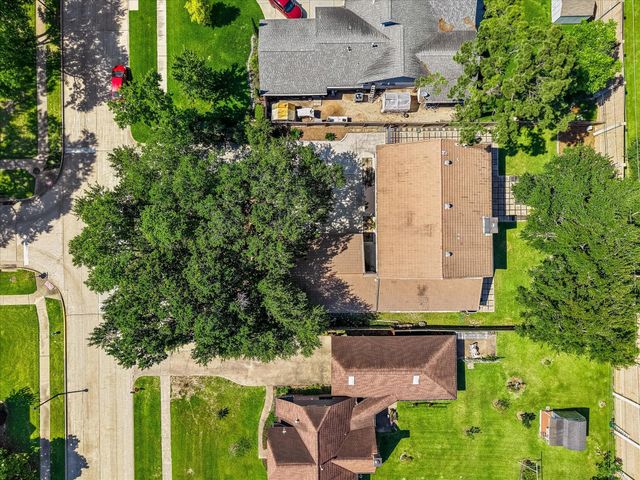 8202 Argentina Street, Jersey Village, TX 77040