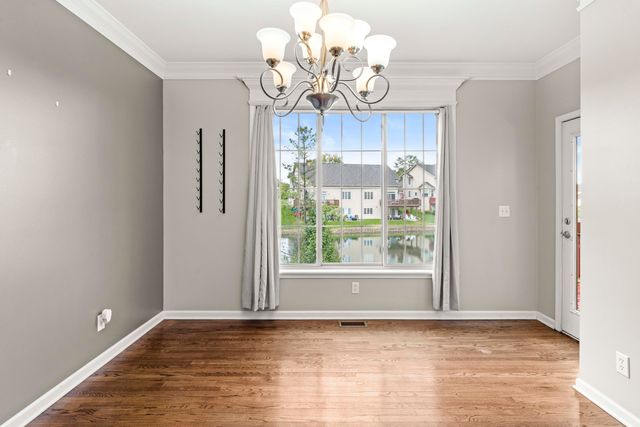 10554 Ontario Drive, Crown Point, IN 46307