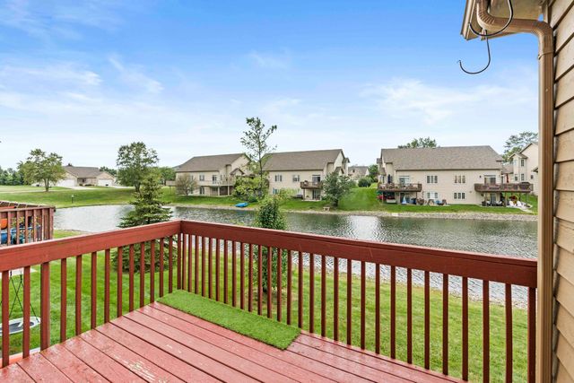 10554 Ontario Drive, Crown Point, IN 46307