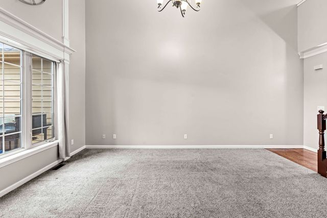 10554 Ontario Drive, Crown Point, IN 46307