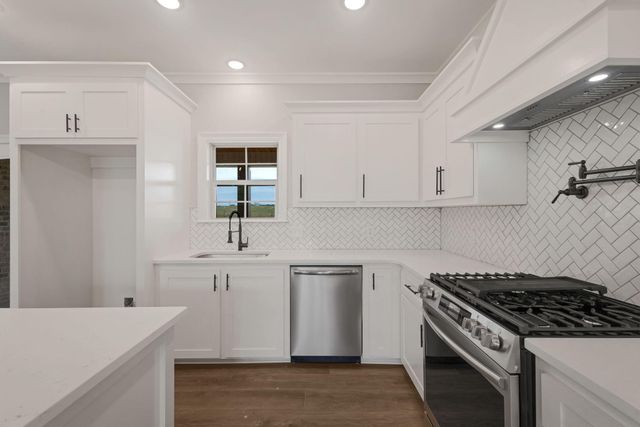 49 Excellor, Sumrall, MS 39482