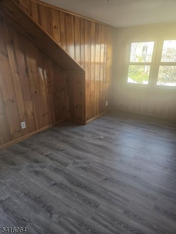 1318 State St, Hillside Twp., NJ 07205