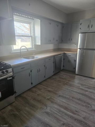 1318 State St, Hillside Twp., NJ 07205