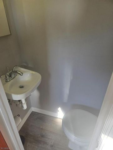 1318 State St, Hillside Twp., NJ 07205