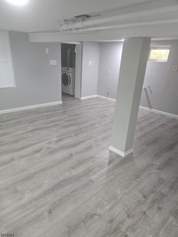 1318 State St, Hillside Twp., NJ 07205