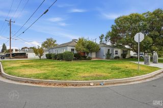 200 Bedford Way, Bakersfield, CA 93308