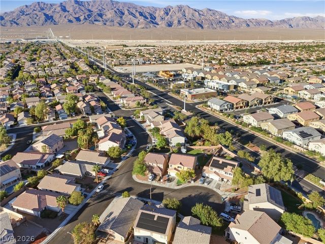 7809 Bear Tooth Cave Court, Las Vegas, NV 89131
