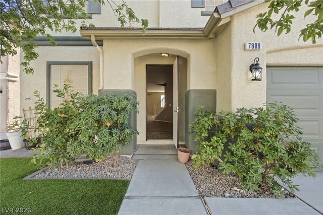 7809 Bear Tooth Cave Court, Las Vegas, NV 89131