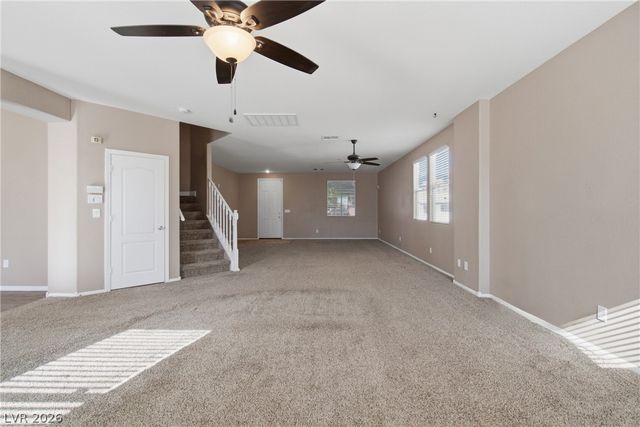 7809 Bear Tooth Cave Court, Las Vegas, NV 89131